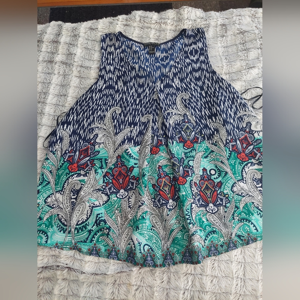 Forever‎ 21 plus size 2x flowy printed top